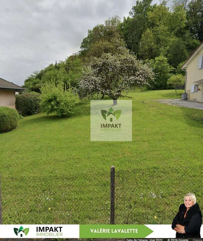 Terrain à ETUPES