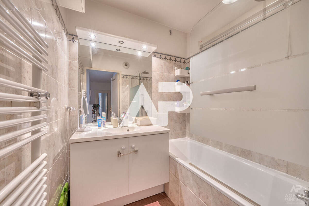 Appartement à RUEIL-MALMAISON