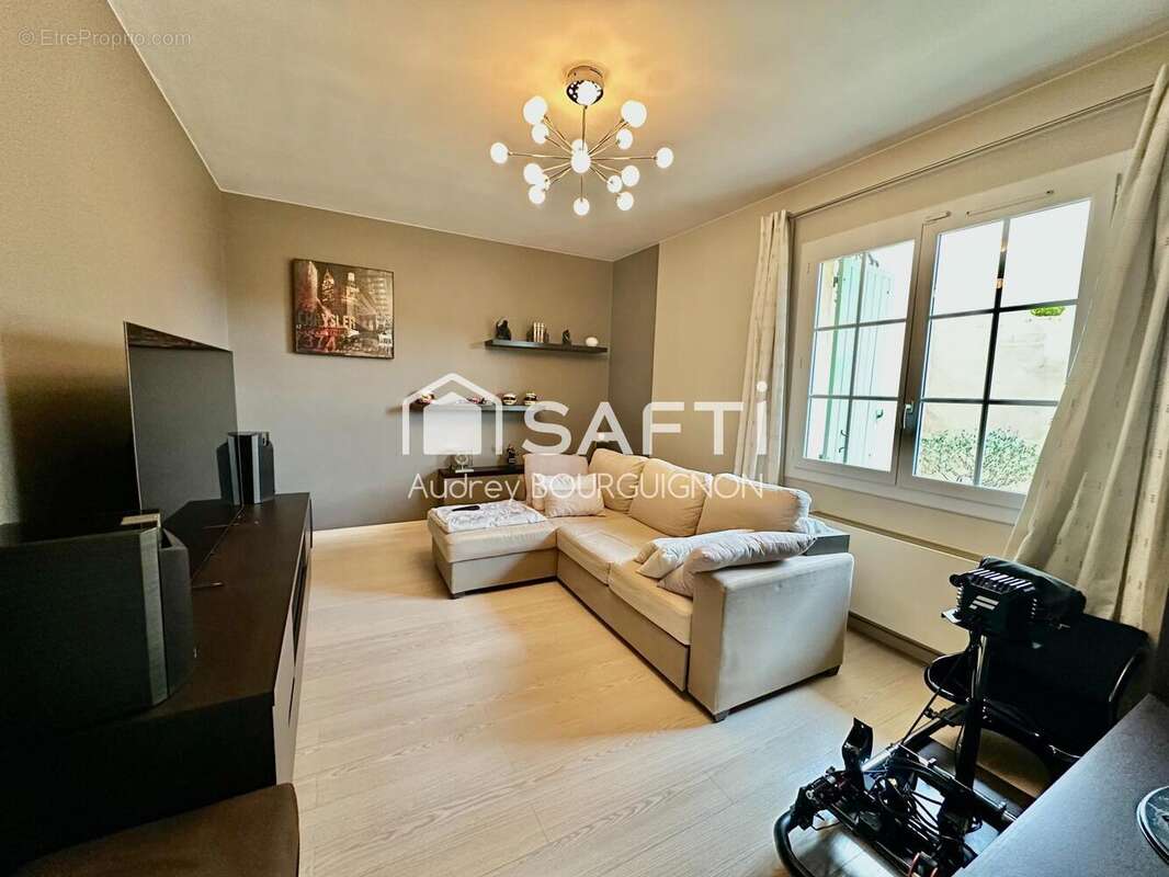 Photo 3 - Maison à BAGNOLS-SUR-CEZE