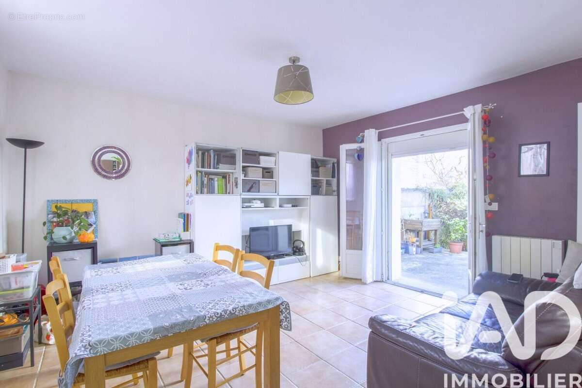 Photo 2 - Maison à MANTES-LA-VILLE