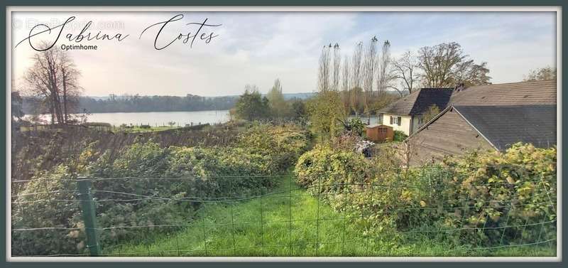 Terrain à PRESSAGNY-L&#039;ORGUEILLEUX