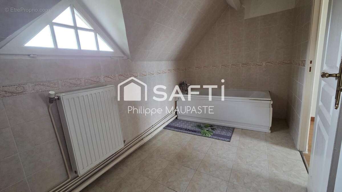 Maison 175 m² à Raveau  - photo 9