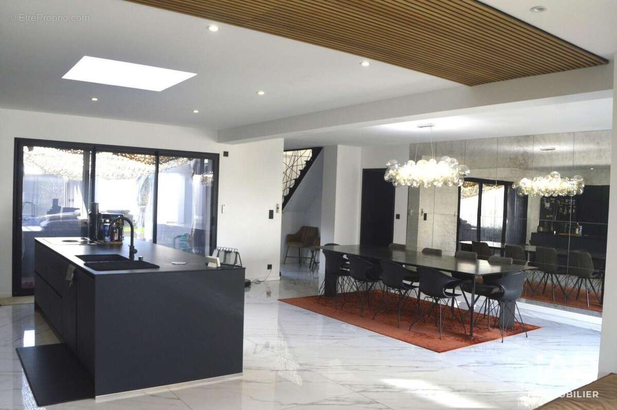 Photo 2 - Maison à LA CHAPELLE-SUR-ERDRE