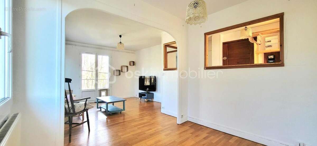 Quadruple exposition avec balcons, garage et cave - photo 6