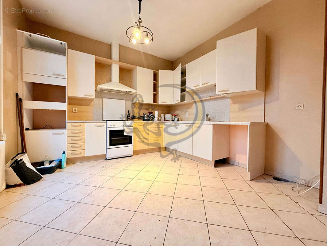 Maison à VILLERS-COTTERETS