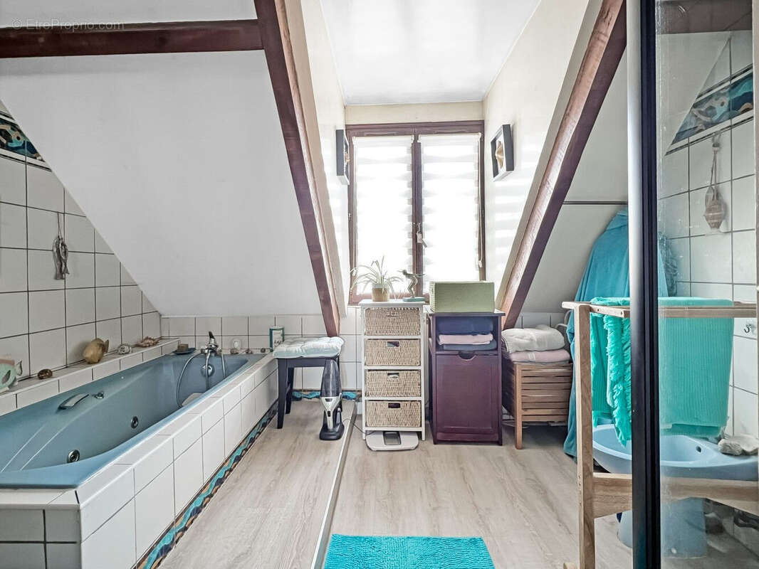 Maison à LIVRY-GARGAN