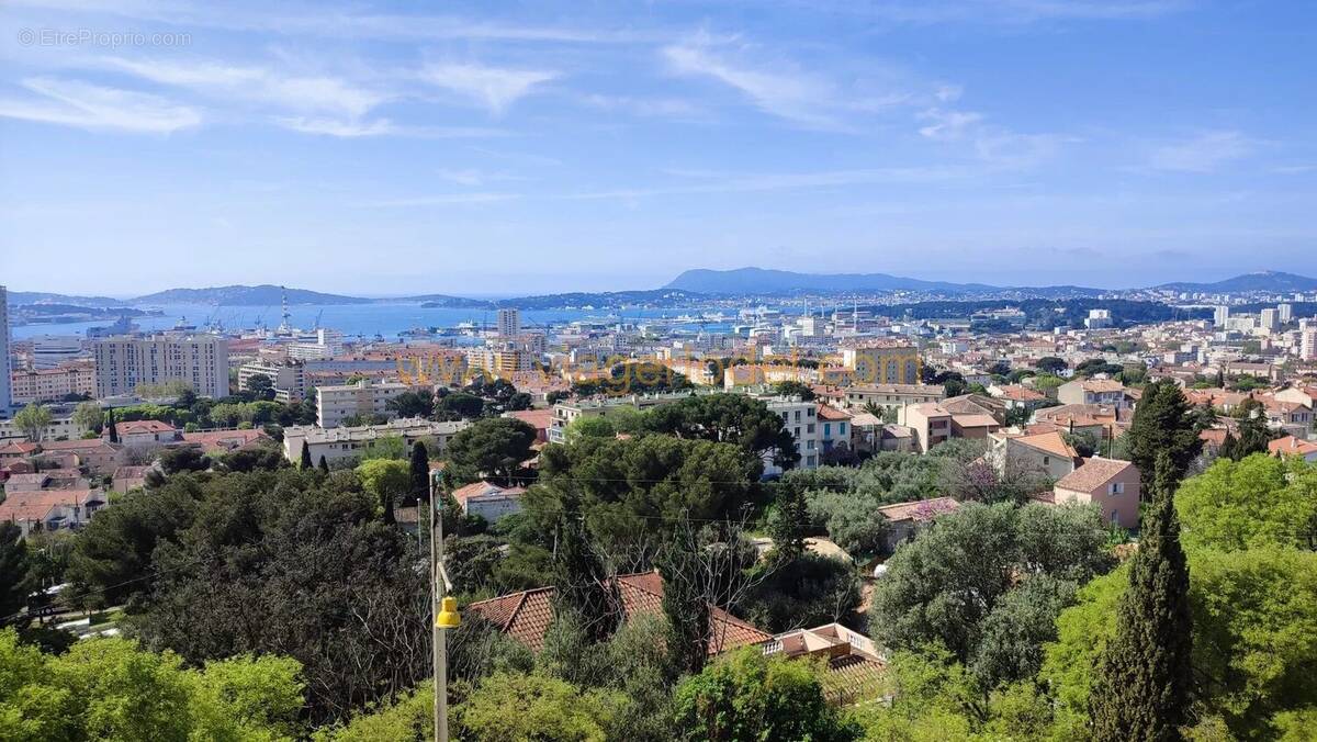 Appartement à TOULON