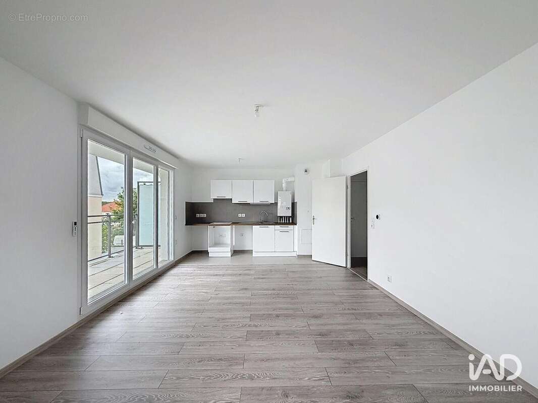 Photo 2 - Appartement à GRETZ-ARMAINVILLIERS