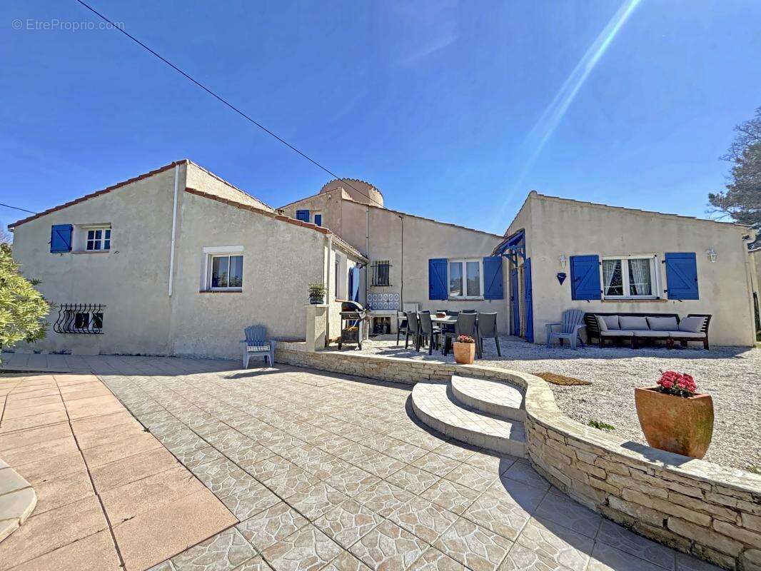 Maison à SAINT-MAXIMIN-LA-SAINTE-BAUME