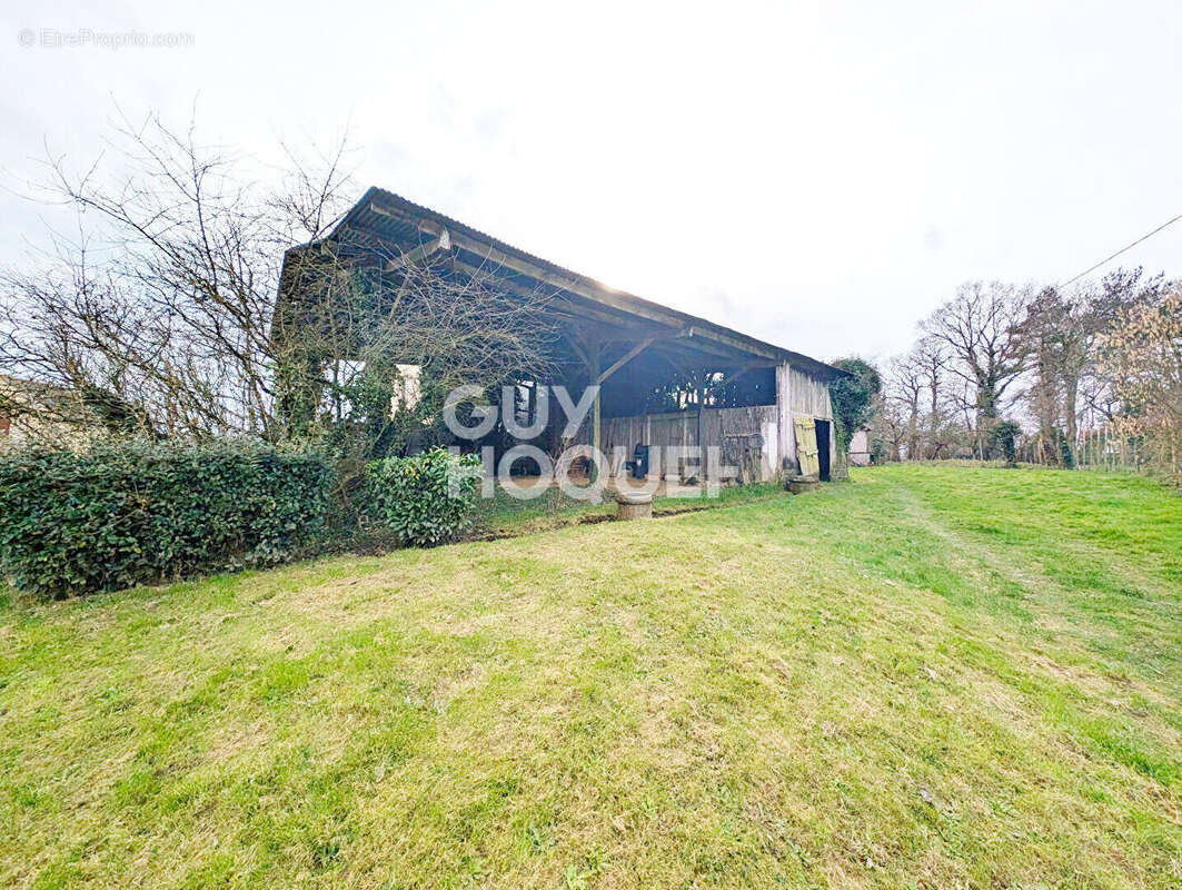 Maison à YVIGNAC-LA-TOUR