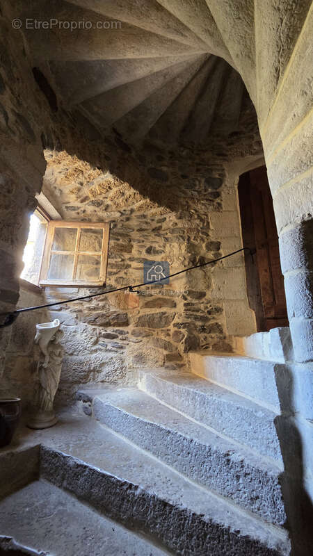 Maison à SAINT-GENIEZ-D'OLT