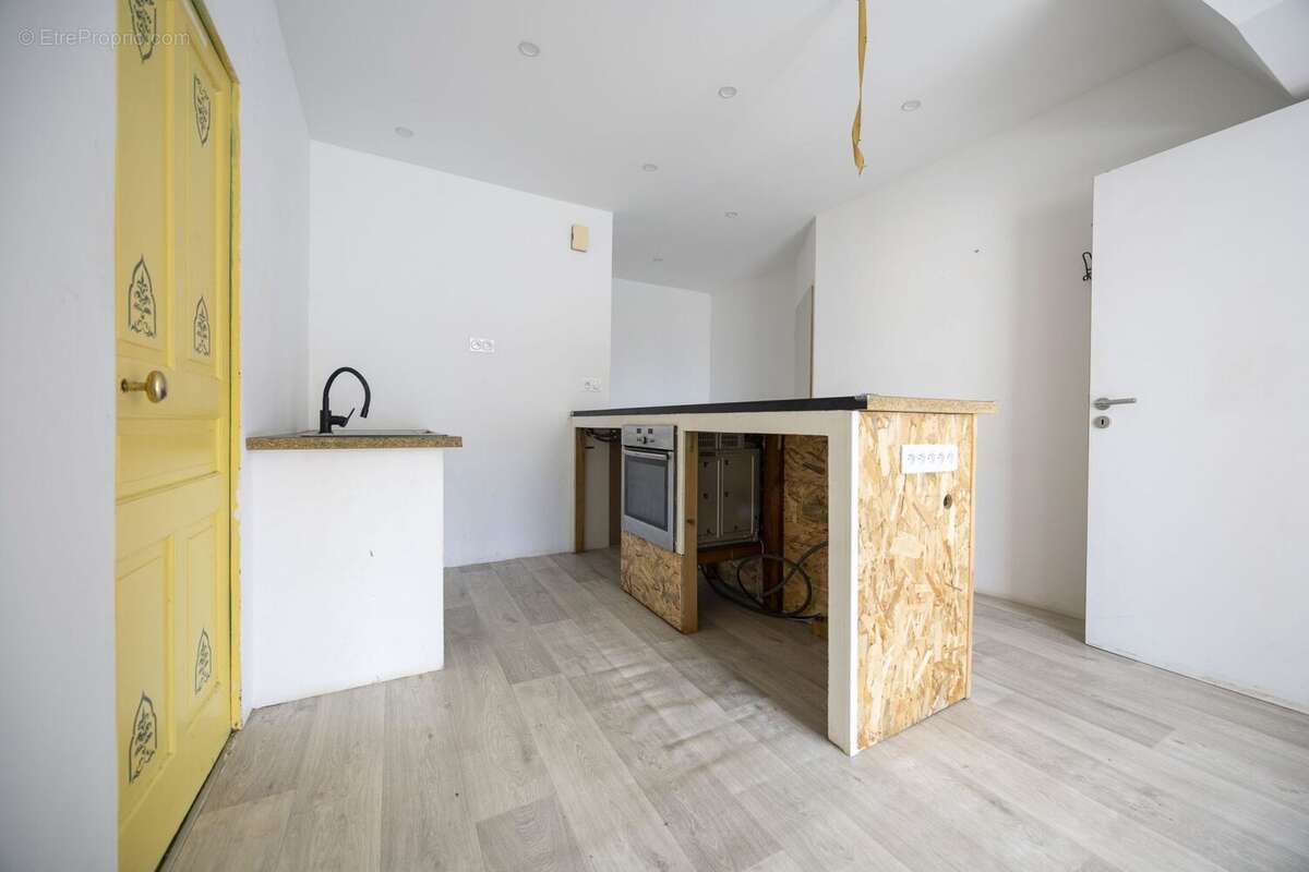 Maison à PLEAUX