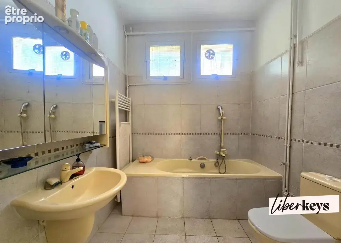 Montpellier La Chamberte - Estanove - Maison de plain-pied - 93 m² - Garage - Terrain 372 M² - photo 13