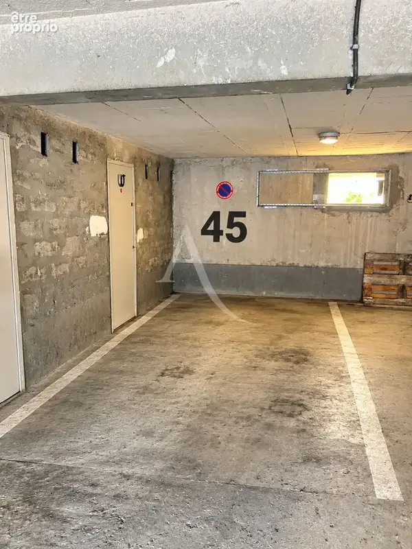 Croix des gardes - 4 pièces  - loggia - 2 parkings et cave - photo 6