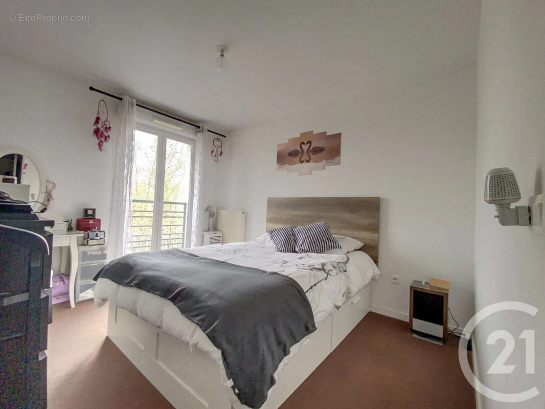 Appartement à AULNAY-SOUS-BOIS