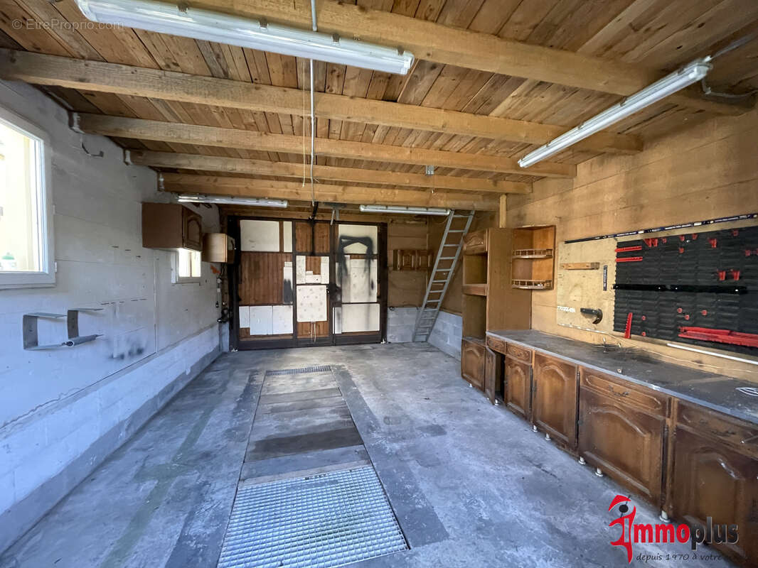 SENTHEIM - Maison individuelle de 155 m2 avec 3 suites, garage double et dépendance - Belles prestations ! - photo 28