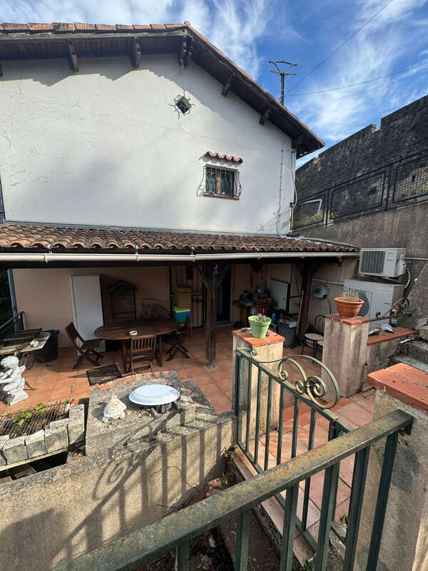 Maison à BERRE-LES-ALPES