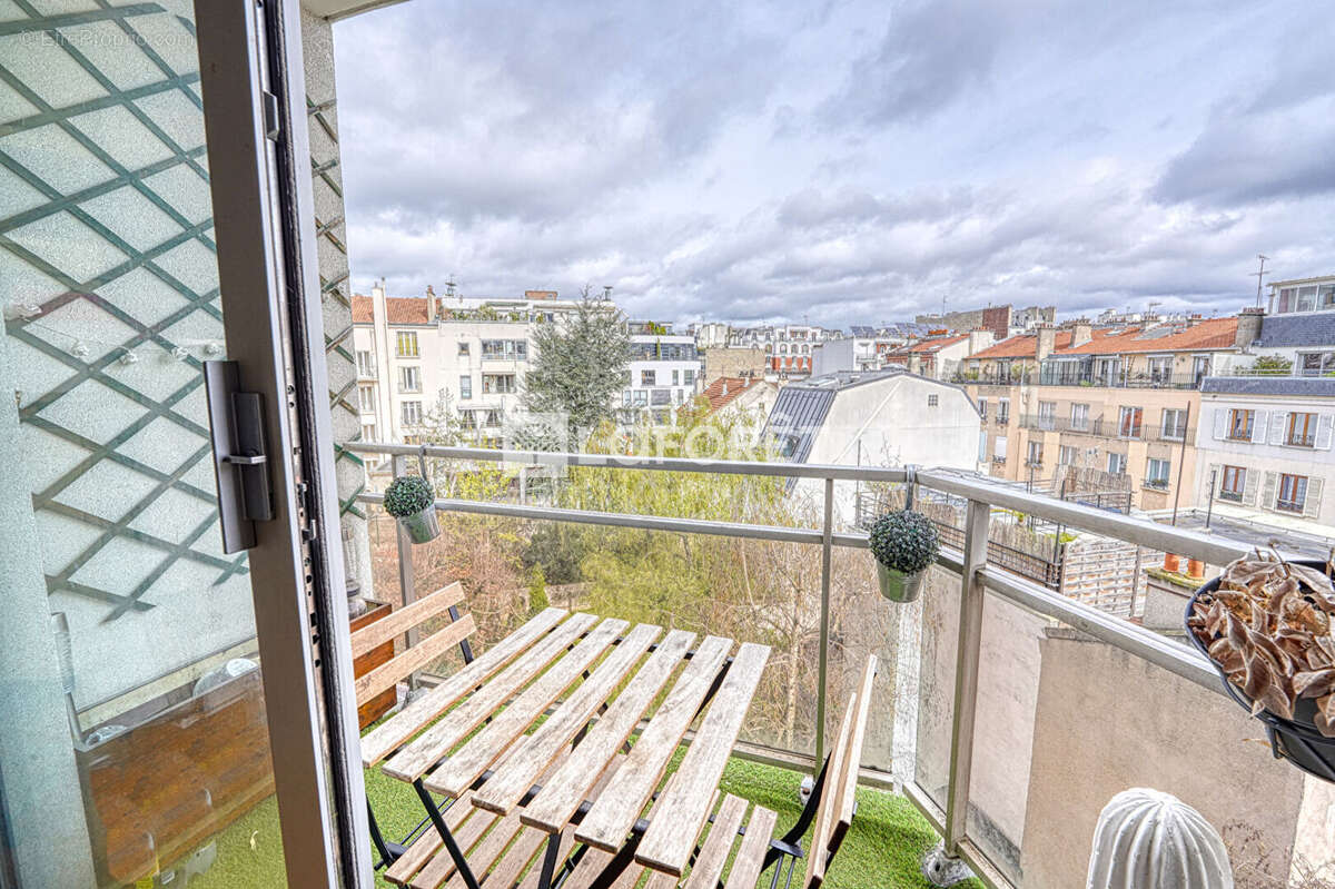 Étage élevé - balcons - vues dégagées - plan optimisé - dpe d - photo 4