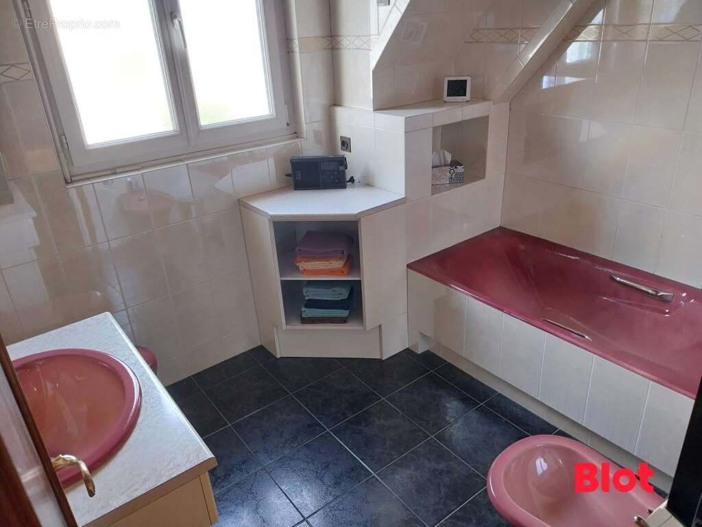 Maison 138 m² à Saint-Malo  - photo 8