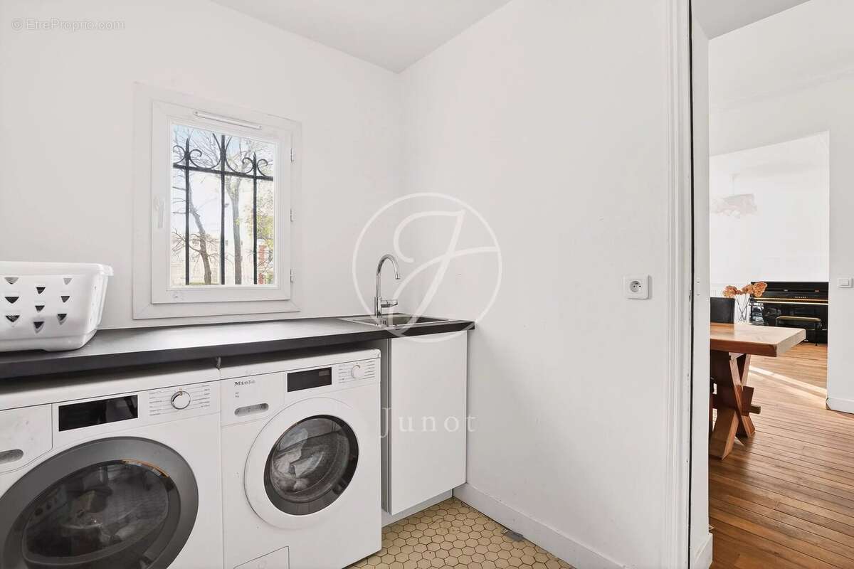 Maison à LE VESINET