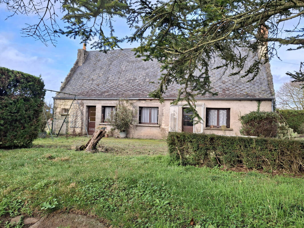 Maison à RESTIGNE