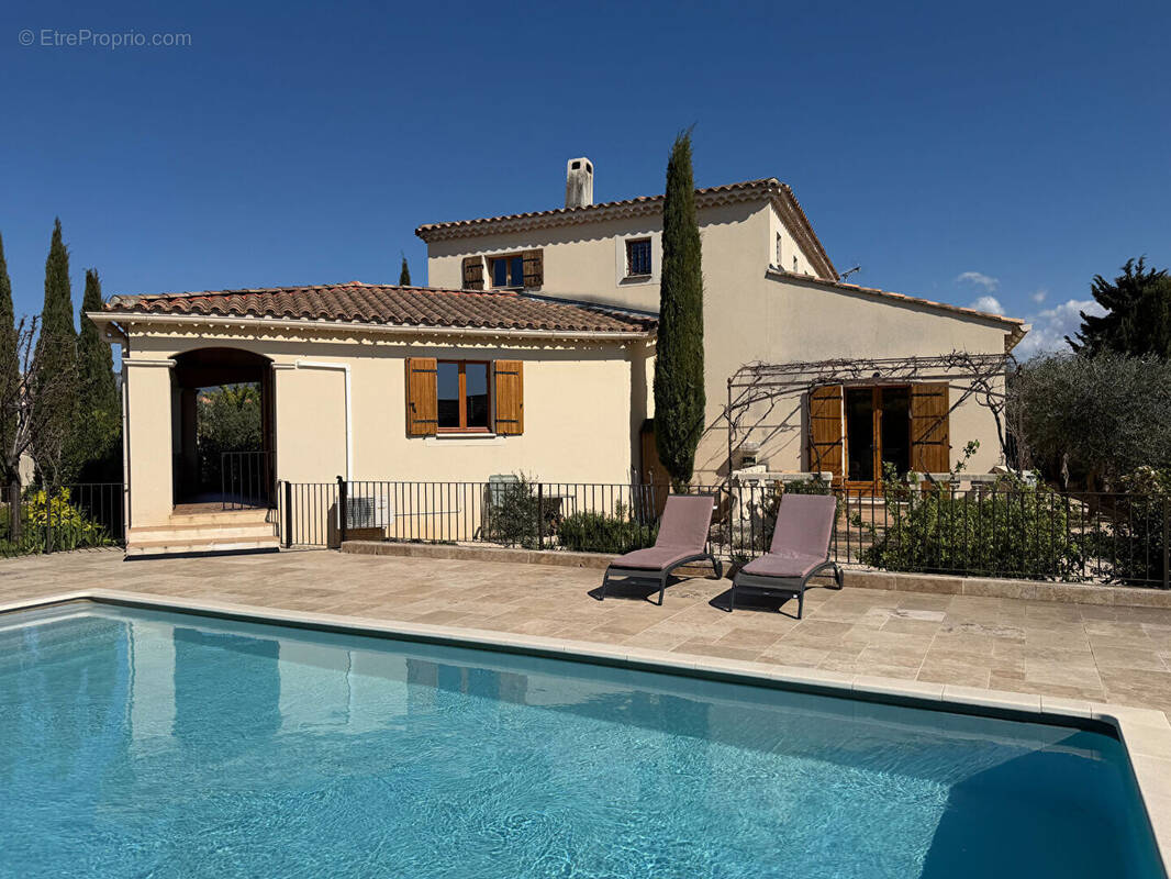 Maison à CAROMB