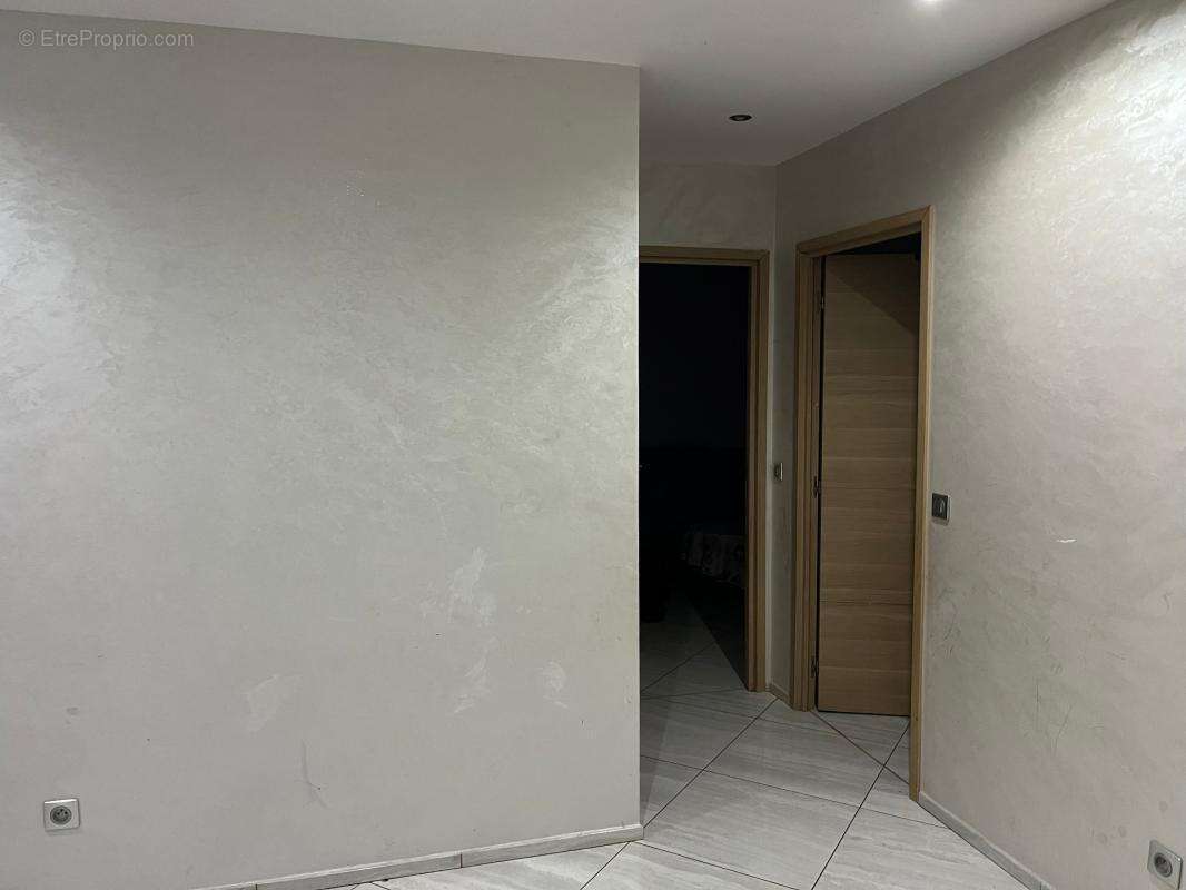 Maison 167 m² 5 chambres et garage ARVEYRES - photo 11