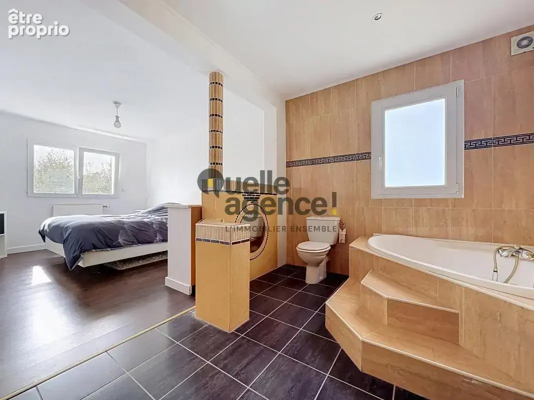 Maison d’architecte de 204 m² sur 2 000 m² de terrain - photo 26