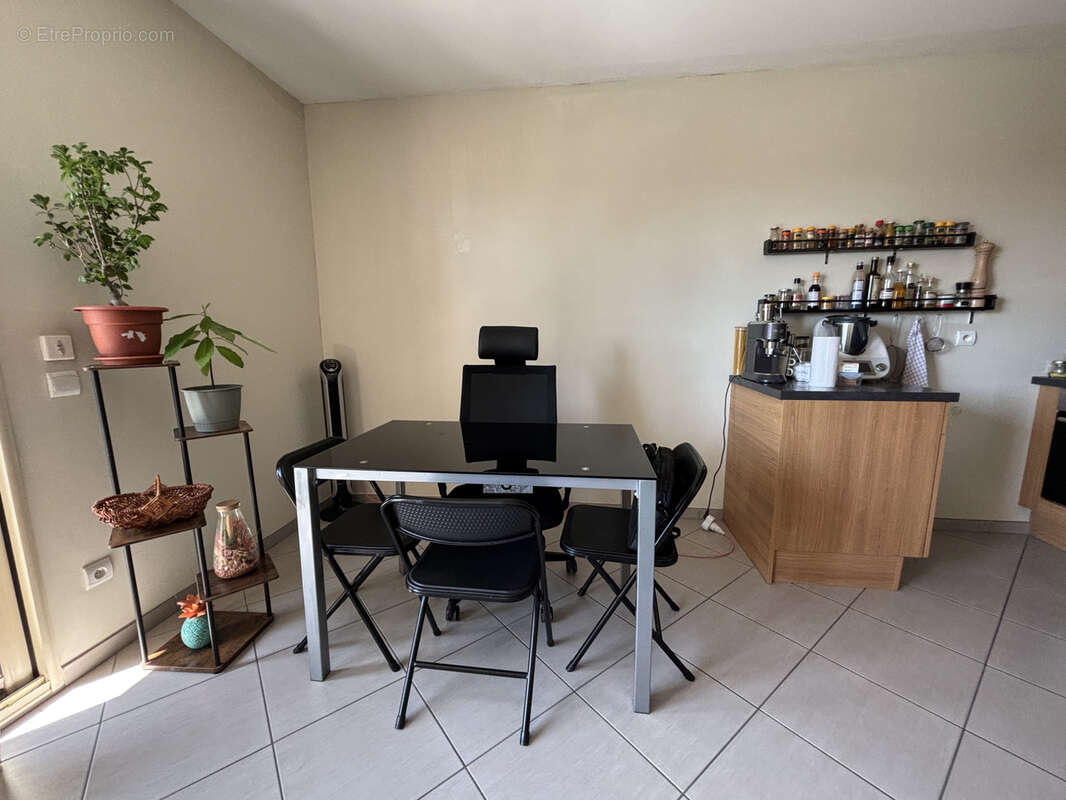 Appartement à GROISY