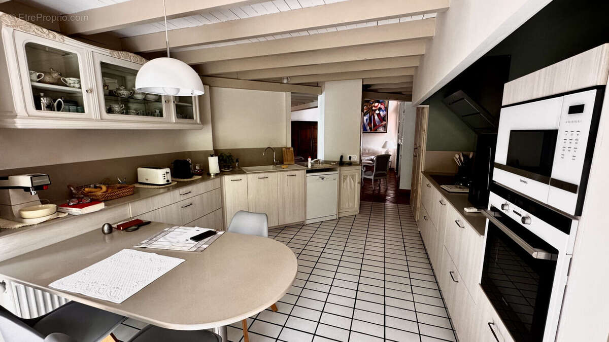 Maison d'architecte d'exception 265m² -Plein sud -Piscine intérieure - Calme absolu - photo 5