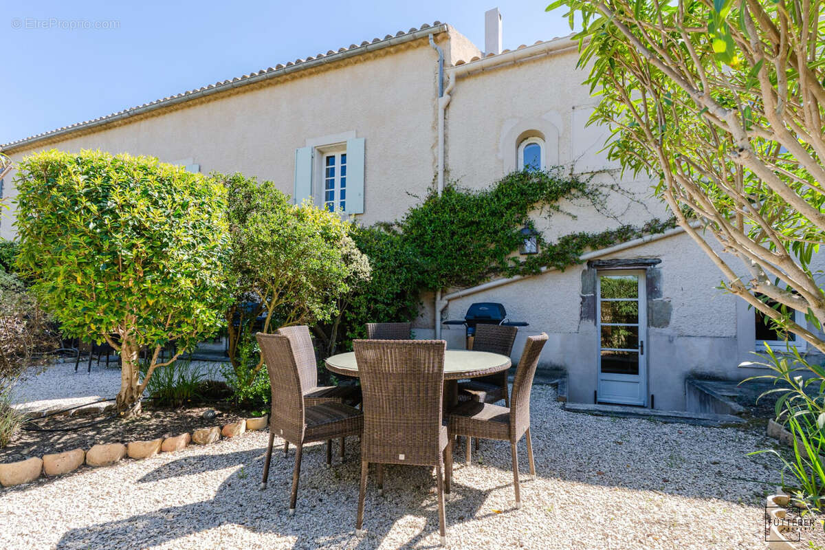 Maison 96 m² à Saint-Nazaire-D'aude  - photo 3