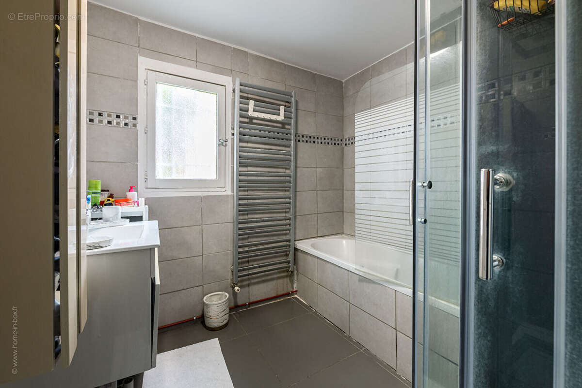 Maison à VILLIERS-SUR-MARNE