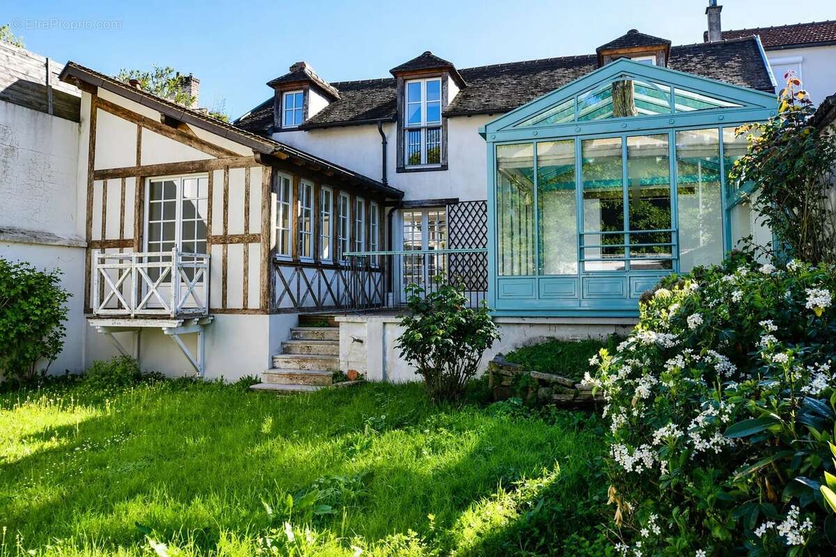 Maison à BOUGIVAL