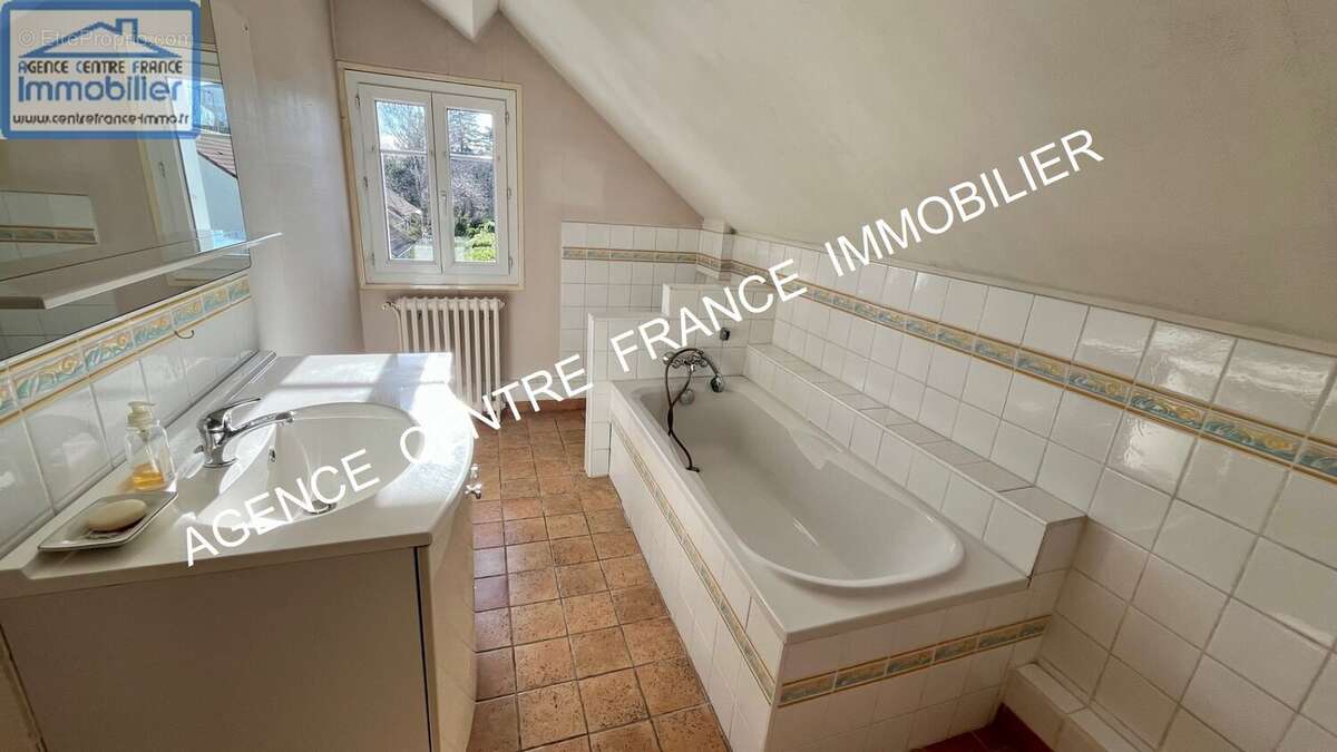Maison à BOURGES