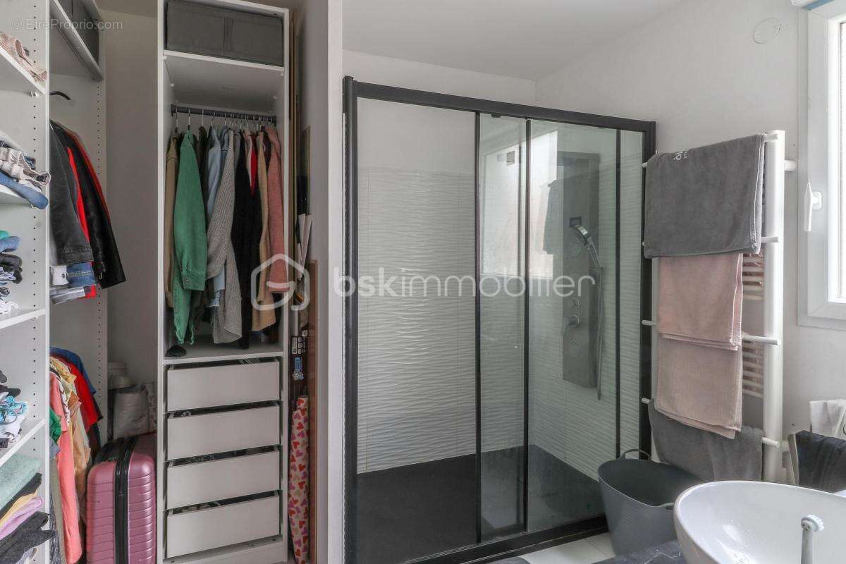 Maison à MORIGNY-CHAMPIGNY