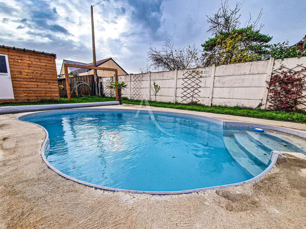 Maison à DOUE-LA-FONTAINE