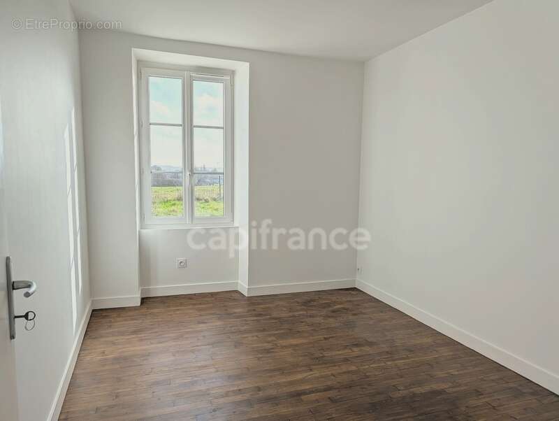 Maison à RUFFIAC