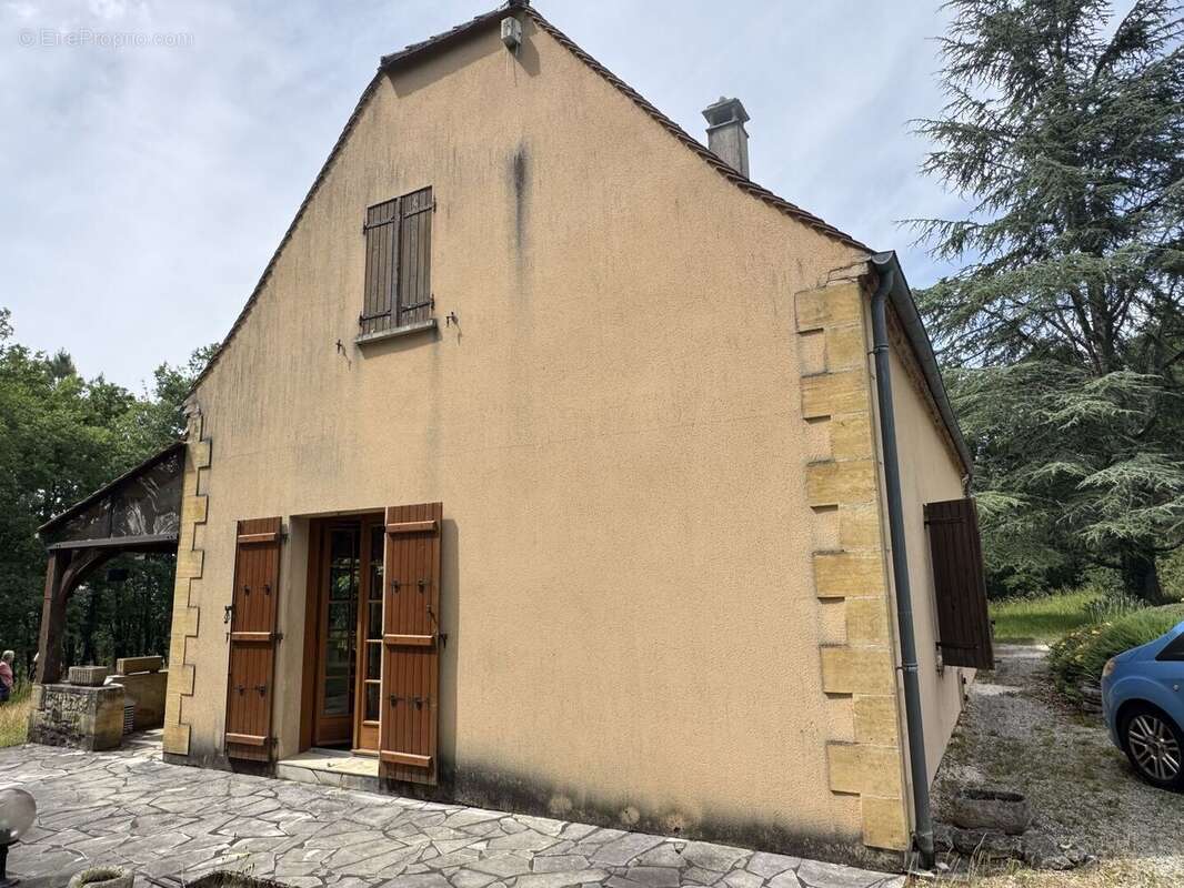 Maison indépendante au calme avec terrain boisé proche commerces - photo 20