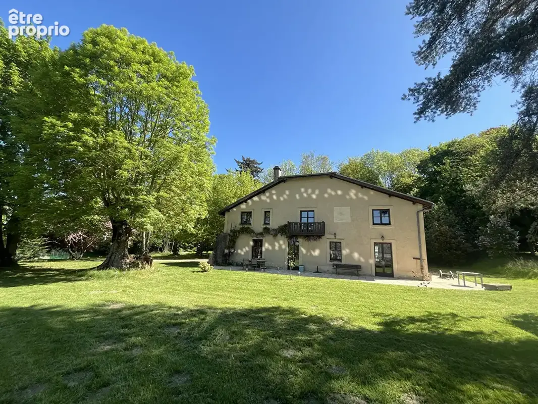 Propriété de caractère au coeur d'un parc de 5 hectares - photo 3