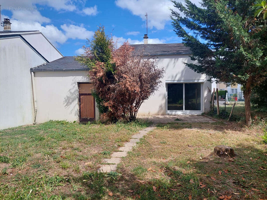 Maison à CHATELLERAULT