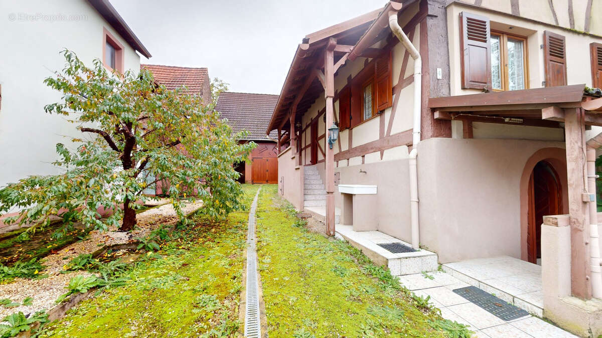 Maison à SCHILLERSDORF