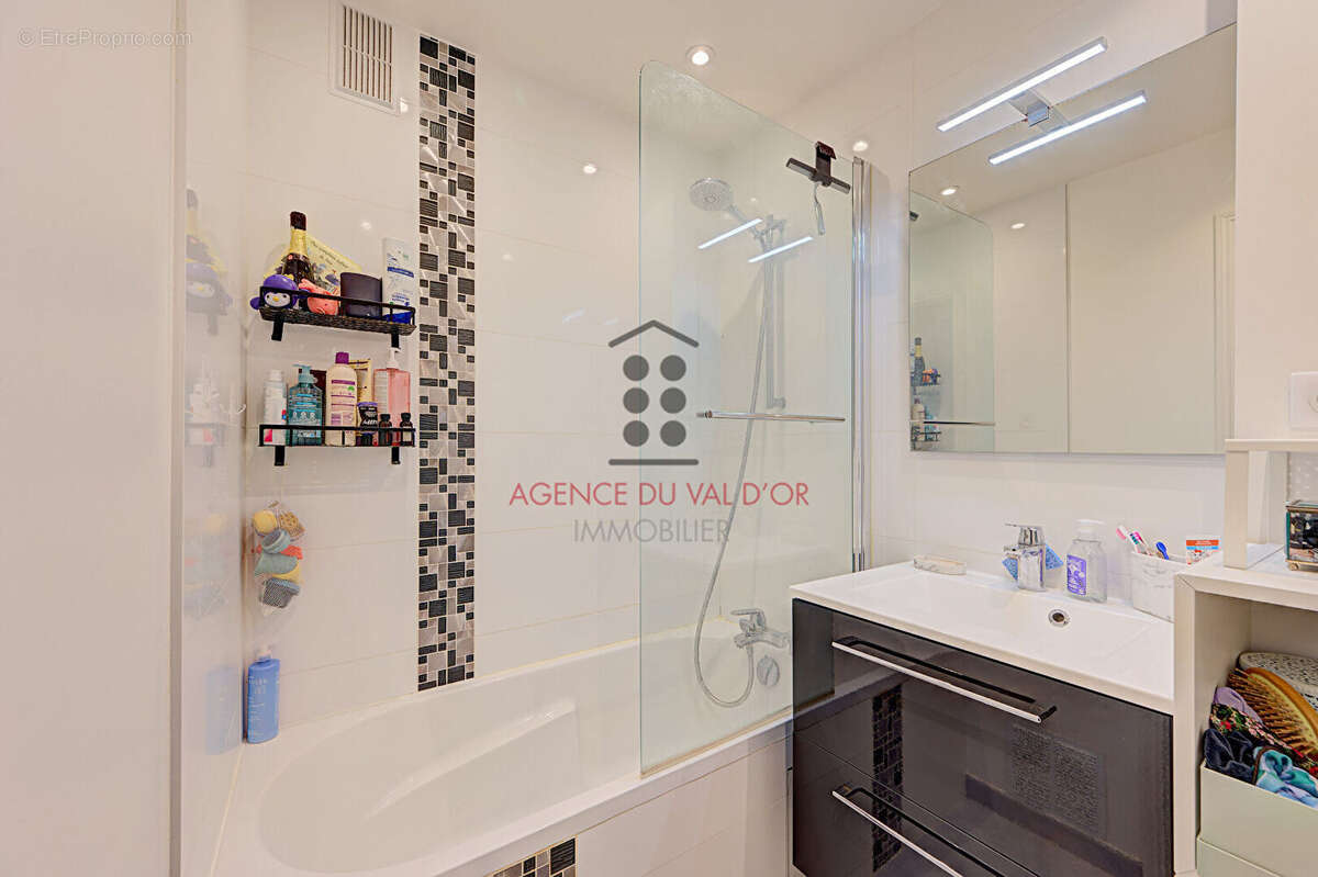 Appartement à RUEIL-MALMAISON