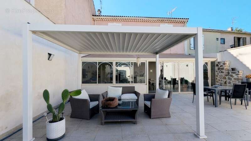 Maison à MIRAMAS