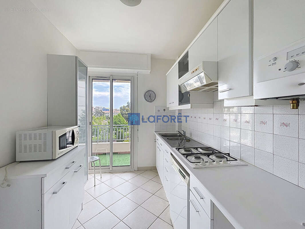 Appartement à CAGNES-SUR-MER