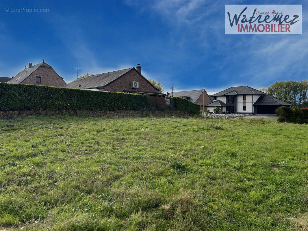 Terrain à LE QUESNOY