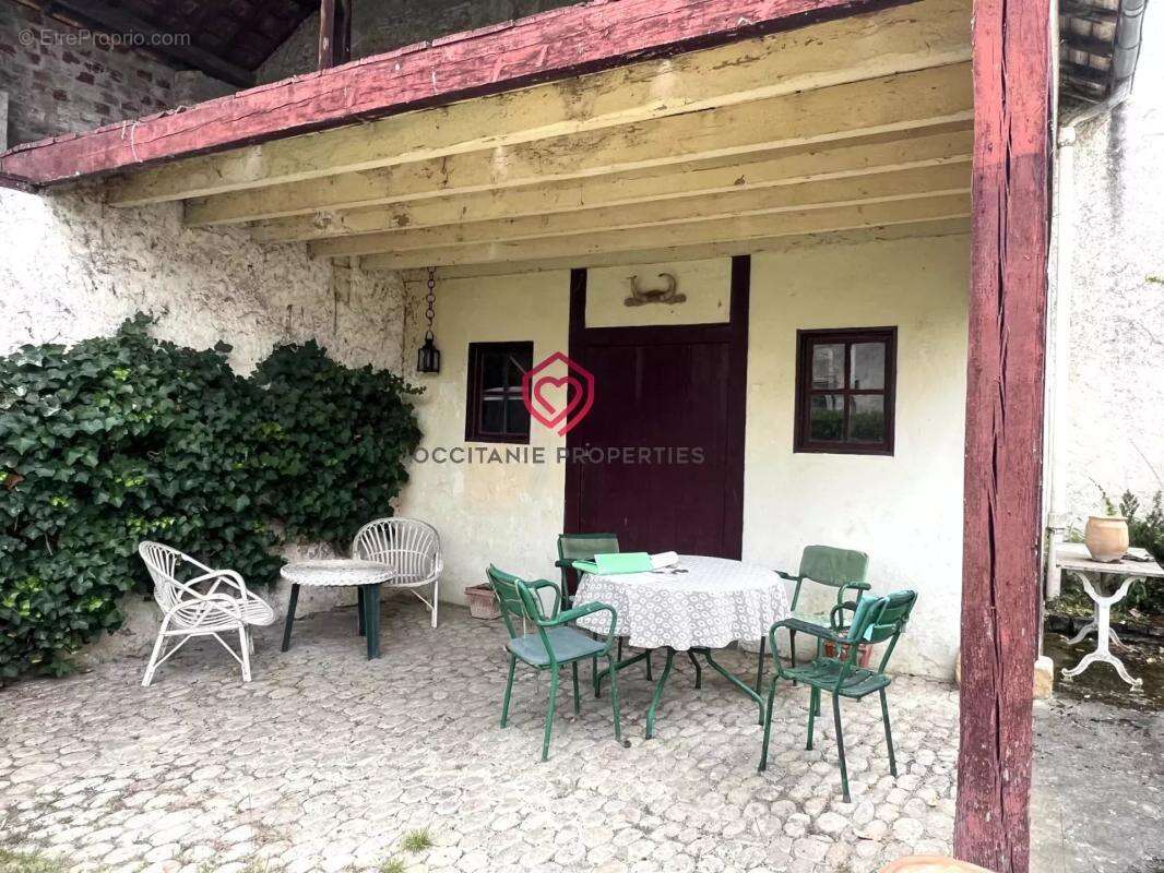 Maison à MANE