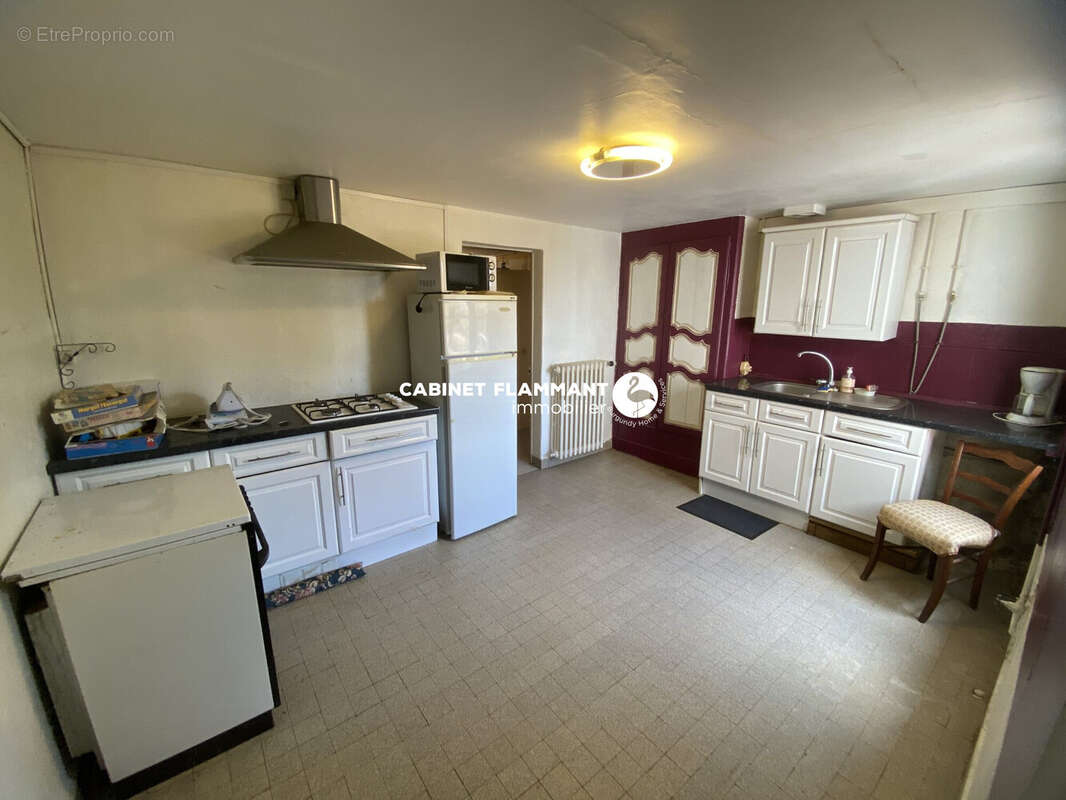 Maison 180 m² à Bussy-Le-Grand  - photo 4