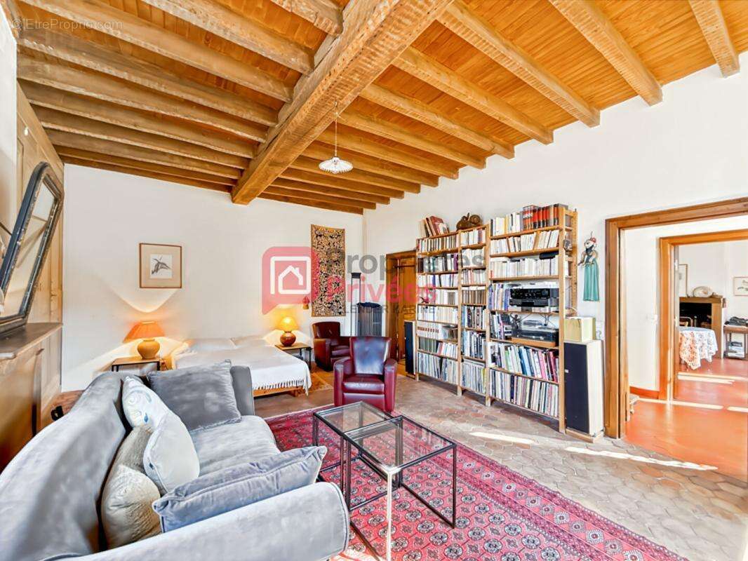 Maison à SERGINES