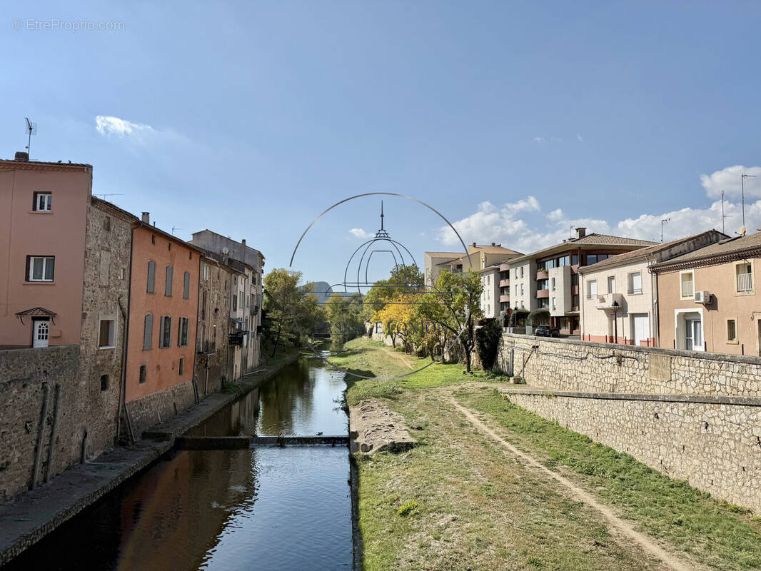 Appartement à SAINT-CHINIAN