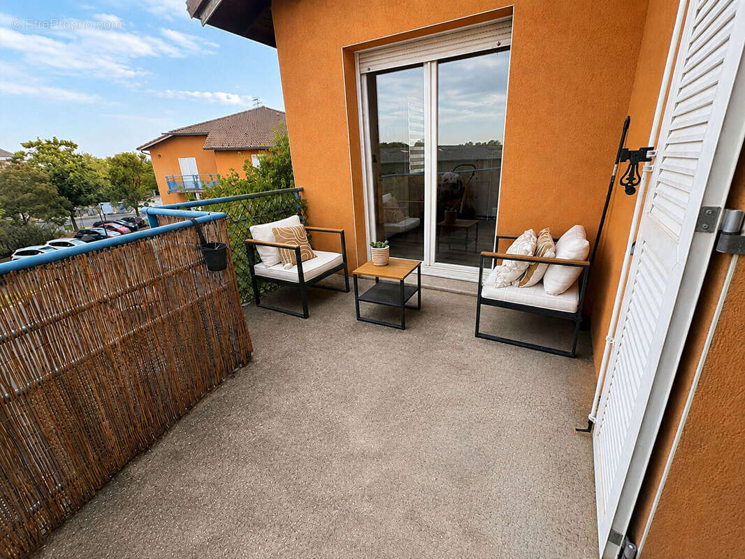 Appartement T2  au centre de Béligneux/ La Valbonne avec garage - photo 5